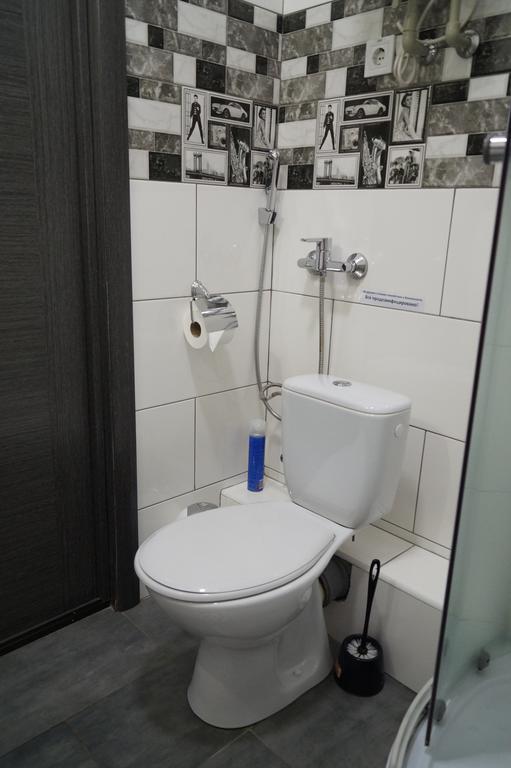 Skyhome Mini-Hotel Kiev Bagian luar foto